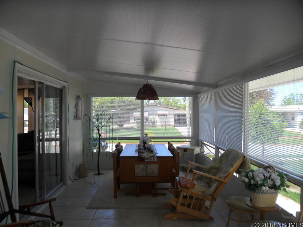 Laurelwood Mobile Estates Unit 01 - Residential