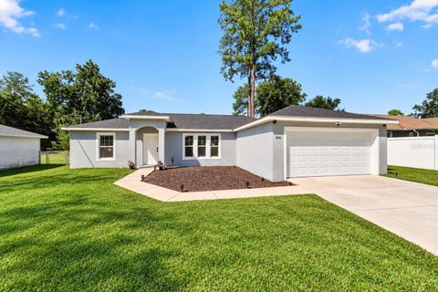 Photo of 5074 NW 61st Avenue, Ocala, FL 34482 (MLS # OM734581)