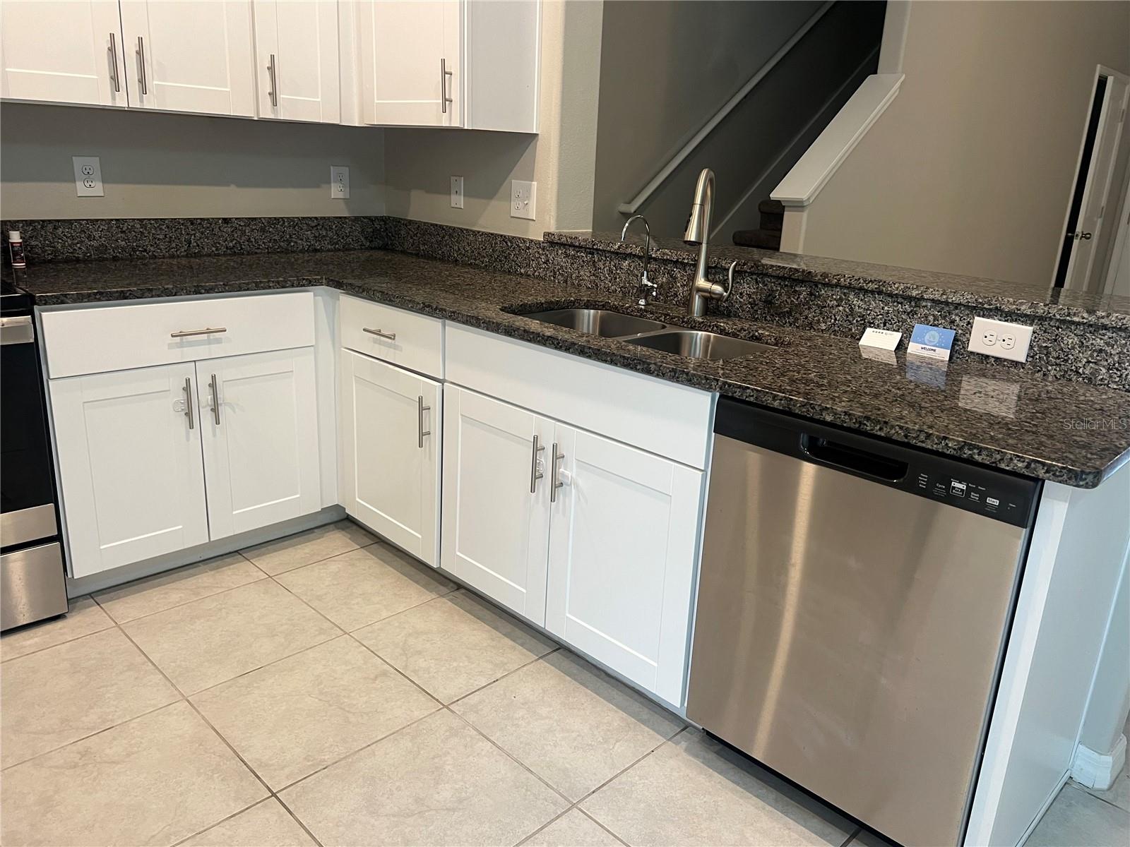 CYPRESS CRK PH 3 PRCL K - Residential Lease