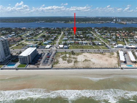 2035 BLAIS AVENUE DAYTONA BEACH FL 32118