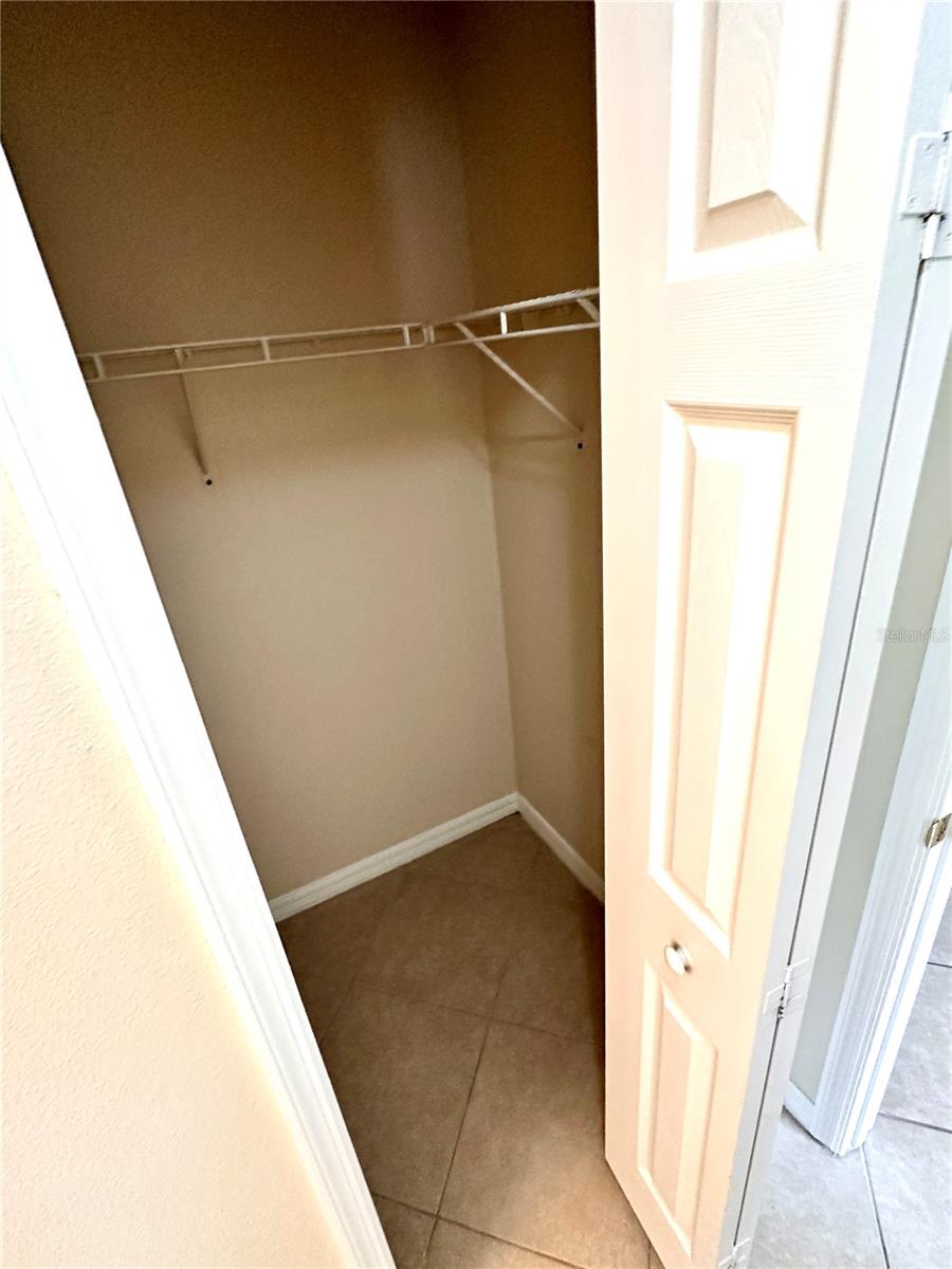 LEGACY PARK PH 01 - Residential Lease