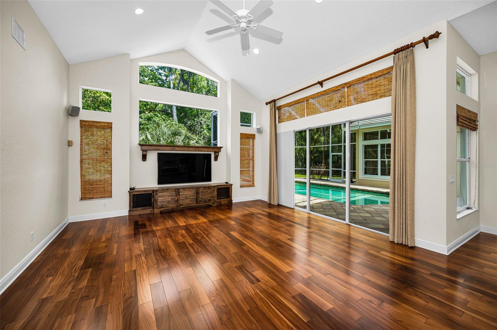 TURTLE CREEK UNIT-THREE - Residential