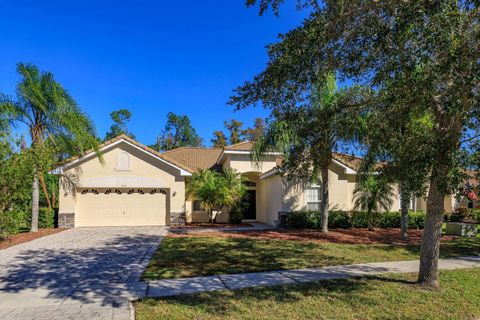 A home in KISSIMMEE