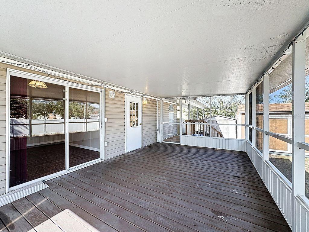 BRUSSELS BOY PH I & II - Residential