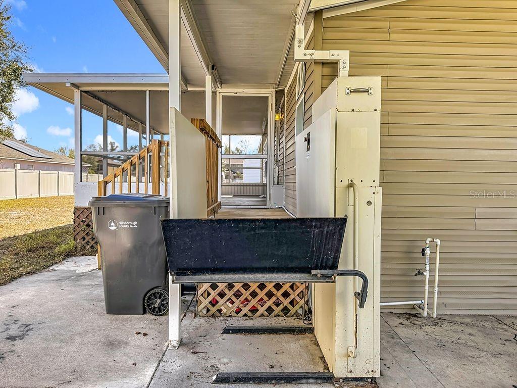 BRUSSELS BOY PH I & II - Residential