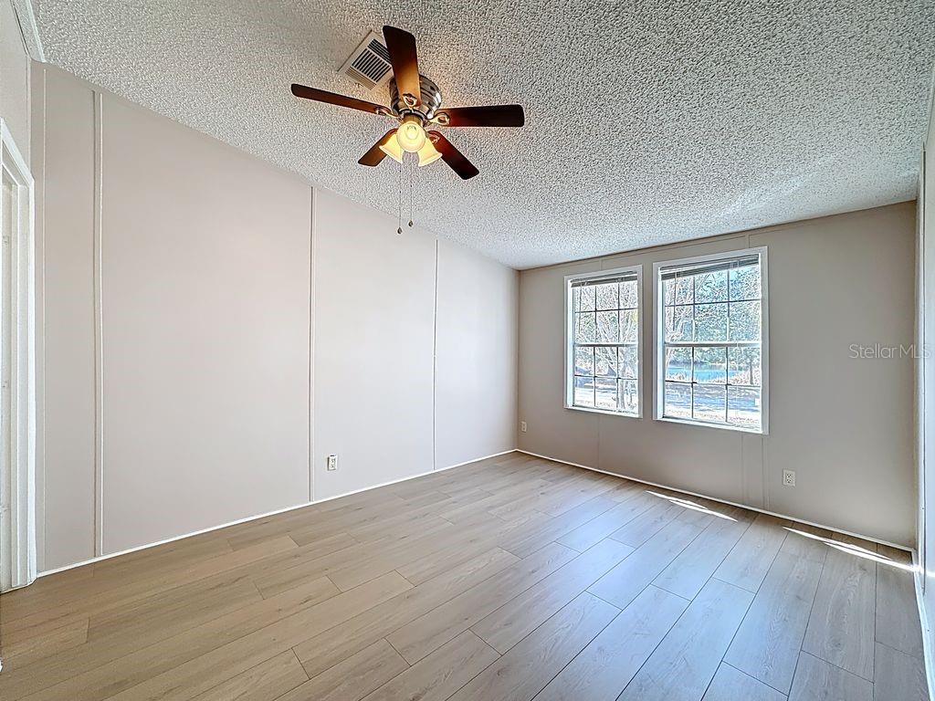 BRUSSELS BOY PH I & II - Residential