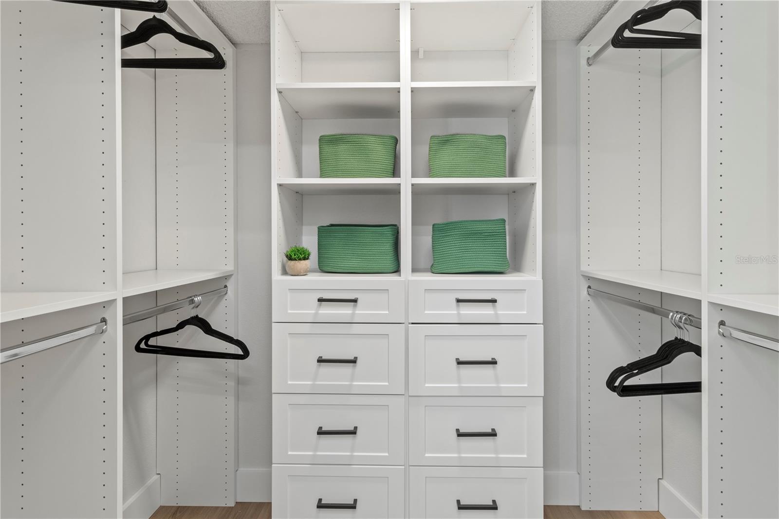 BAYPORT BCH & TEN PH B - Residential Lease