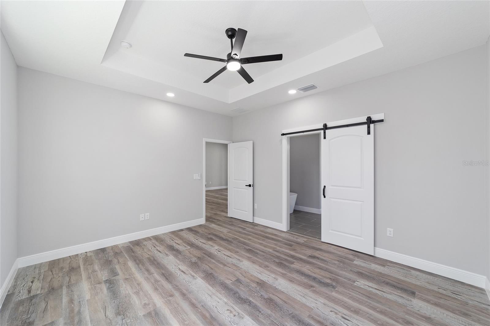 WILLISTON HYLNDS GOLF & C CLUB ESTATE - Residential Lease