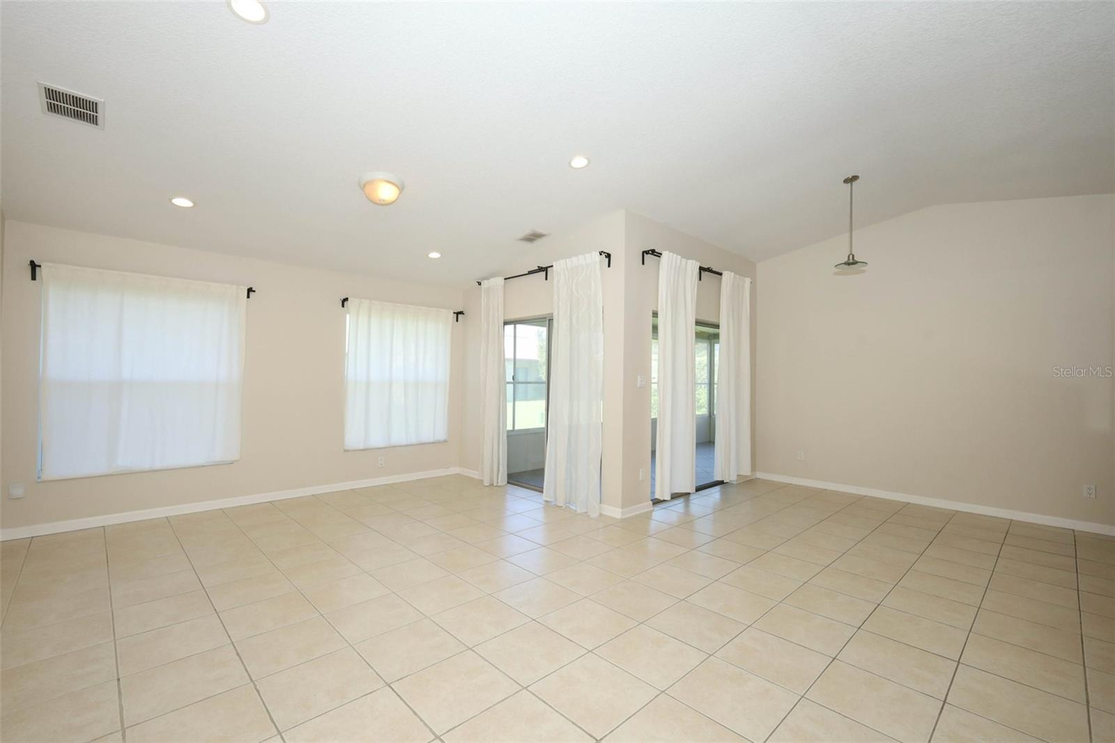 LAKE RIDGE VILLAGE - Residential