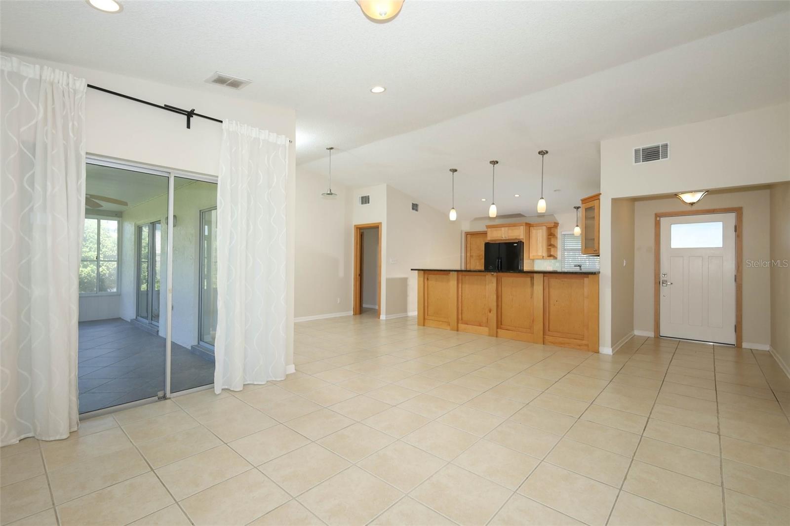 LAKE RIDGE VILLAGE - Residential