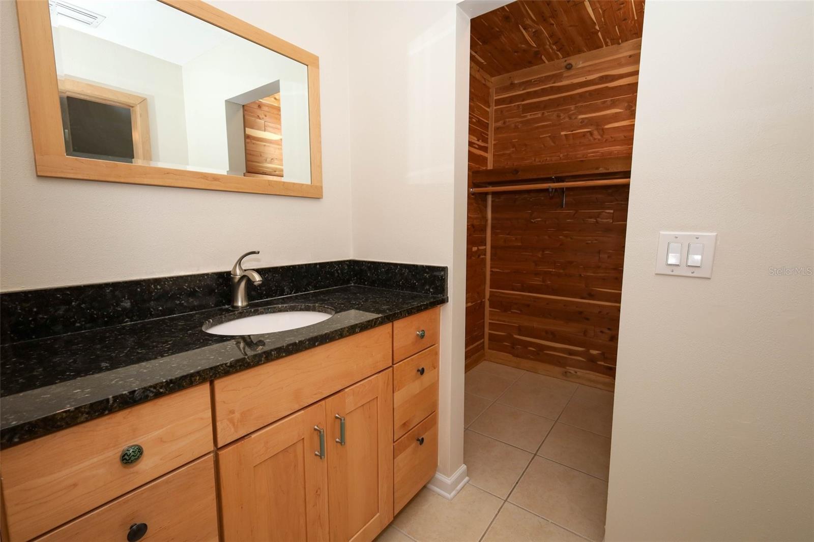 LAKE RIDGE VILLAGE - Residential