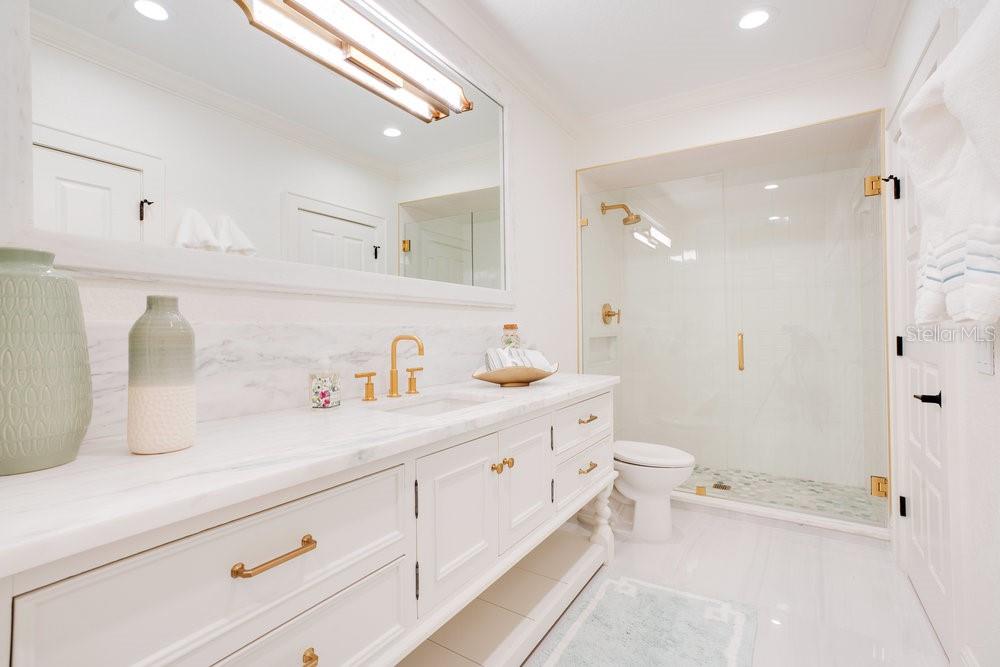 ISLEWORTH - Residential