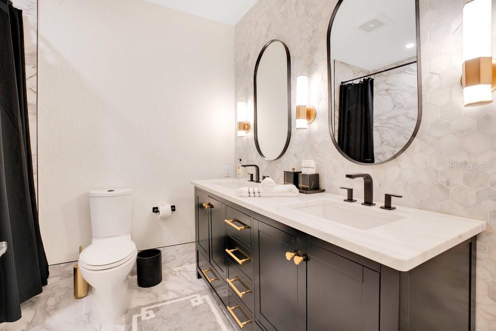 ISLEWORTH - Residential