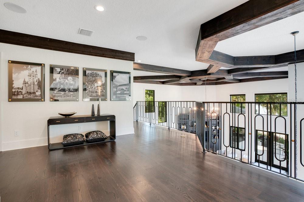 ISLEWORTH - Residential