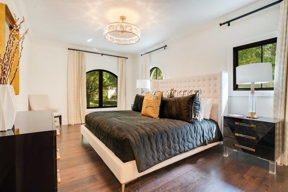 ISLEWORTH - Residential