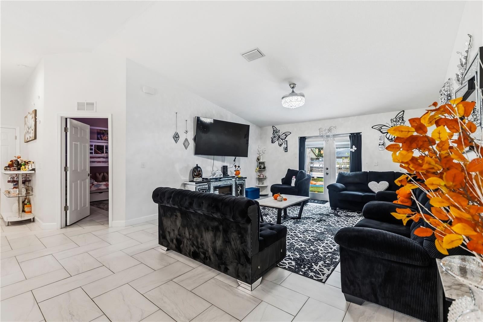 5001 18TH STREET E