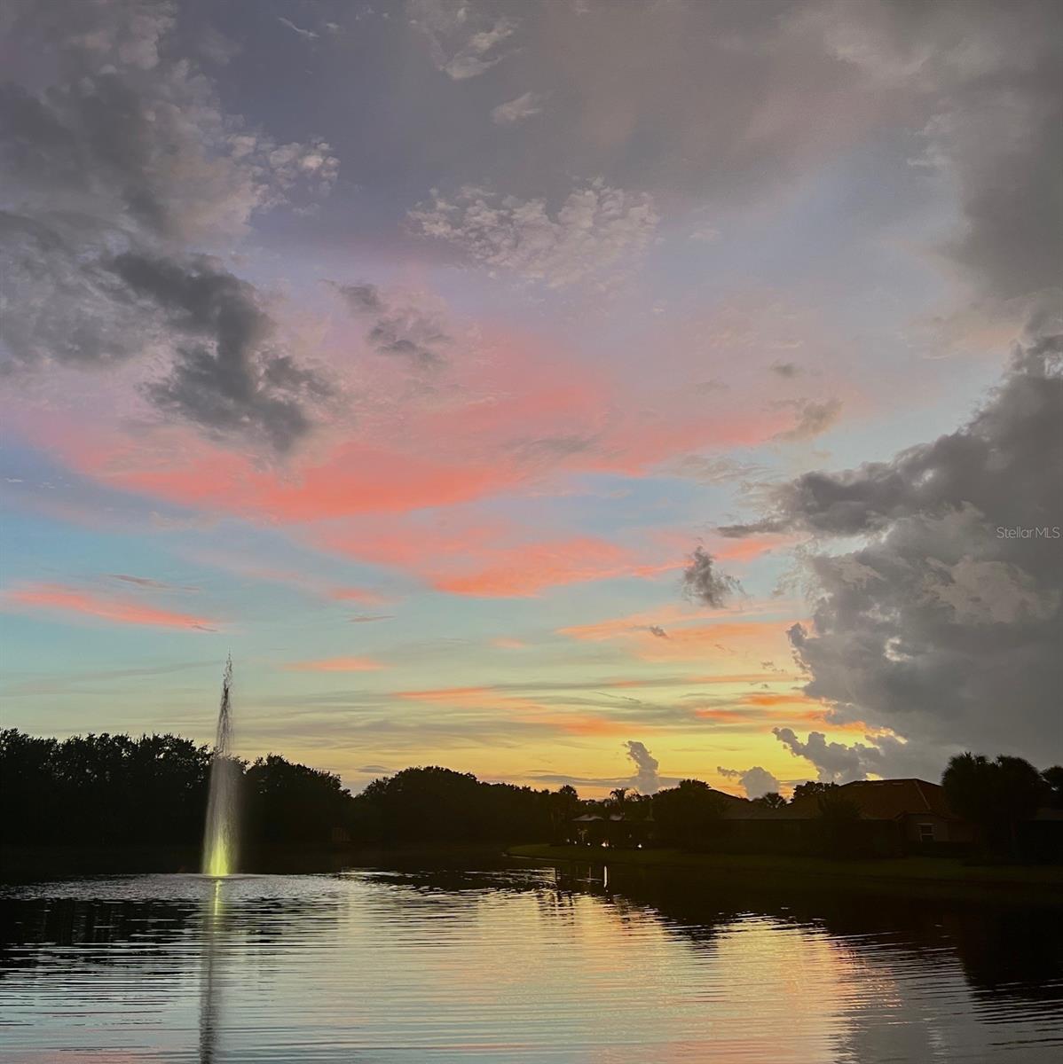 409 SAND CRANE COURT