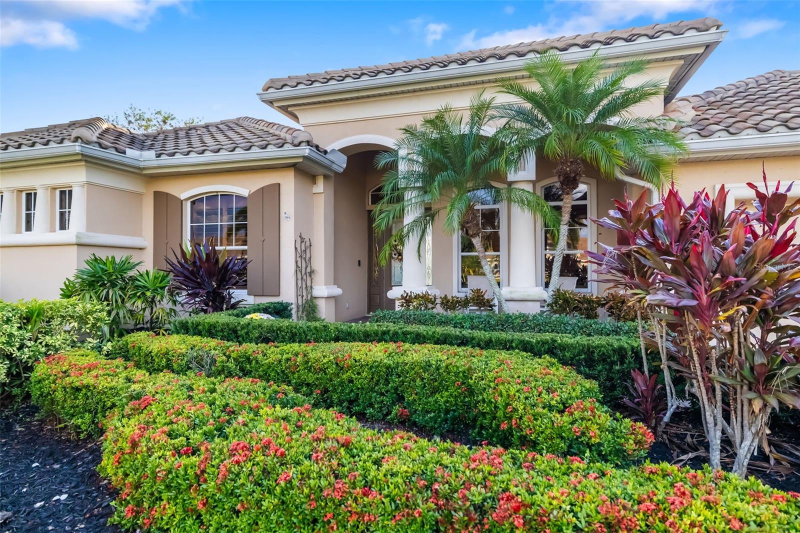 WATERLEFE GOLF & RIVER CLUB - Residential