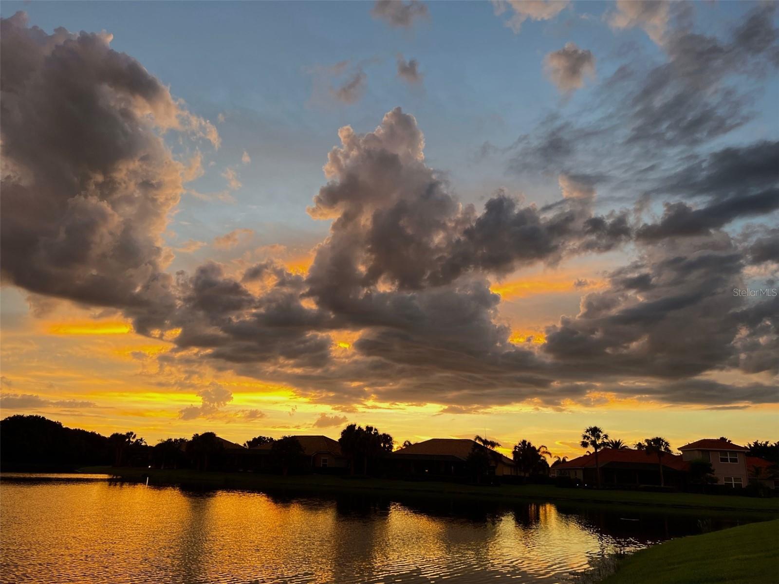 WATERLEFE GOLF & RIVER CLUB - Residential