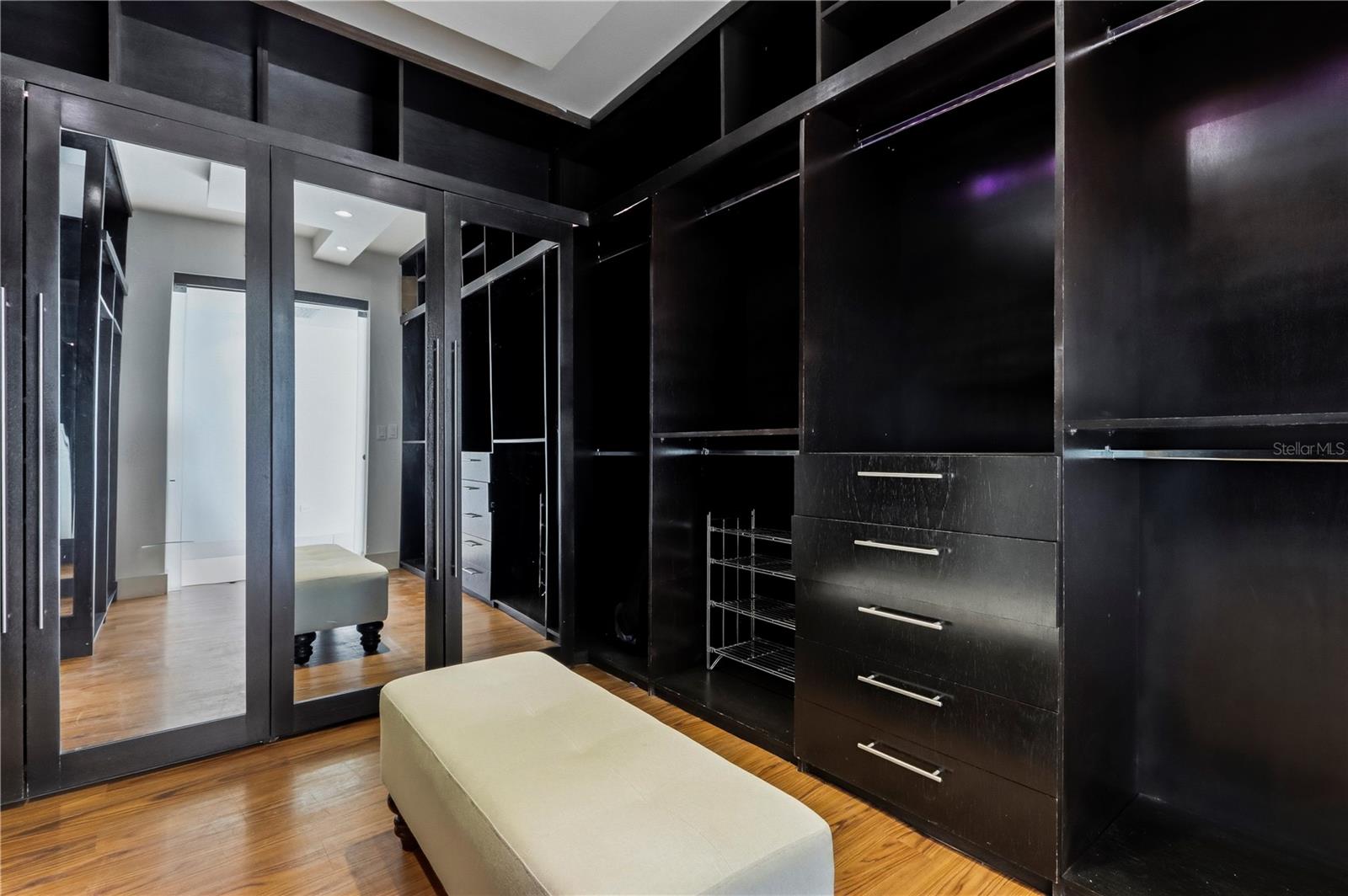 CONDADO - Residential