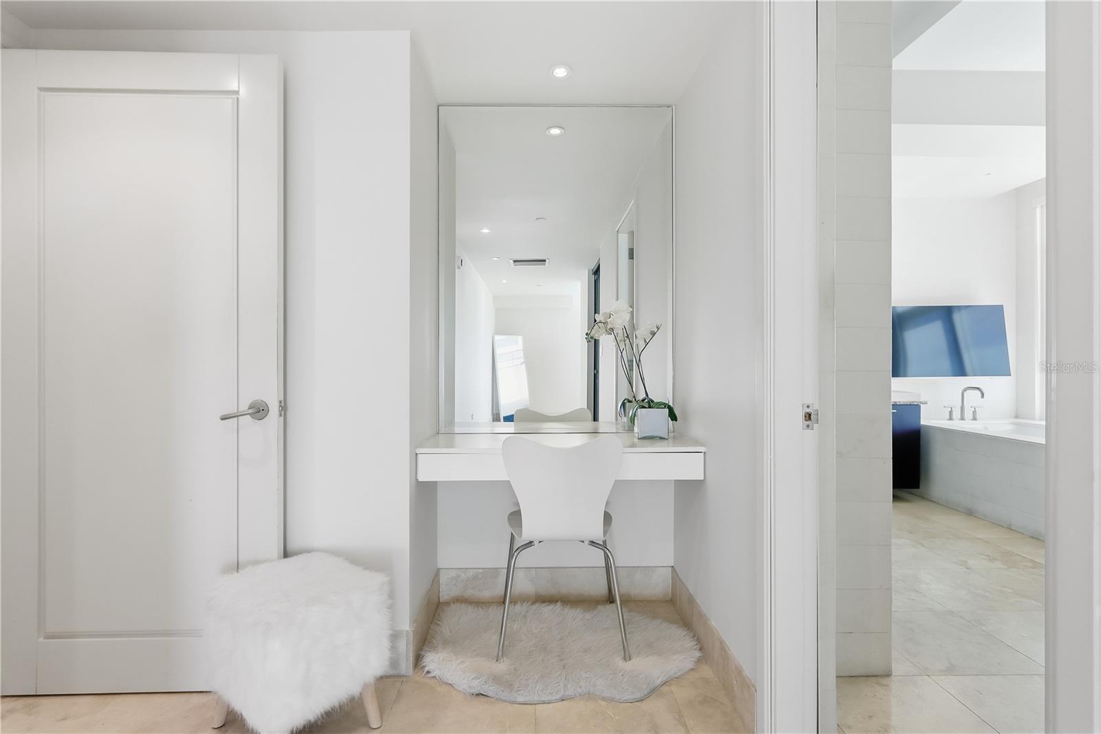 CONDADO - Residential