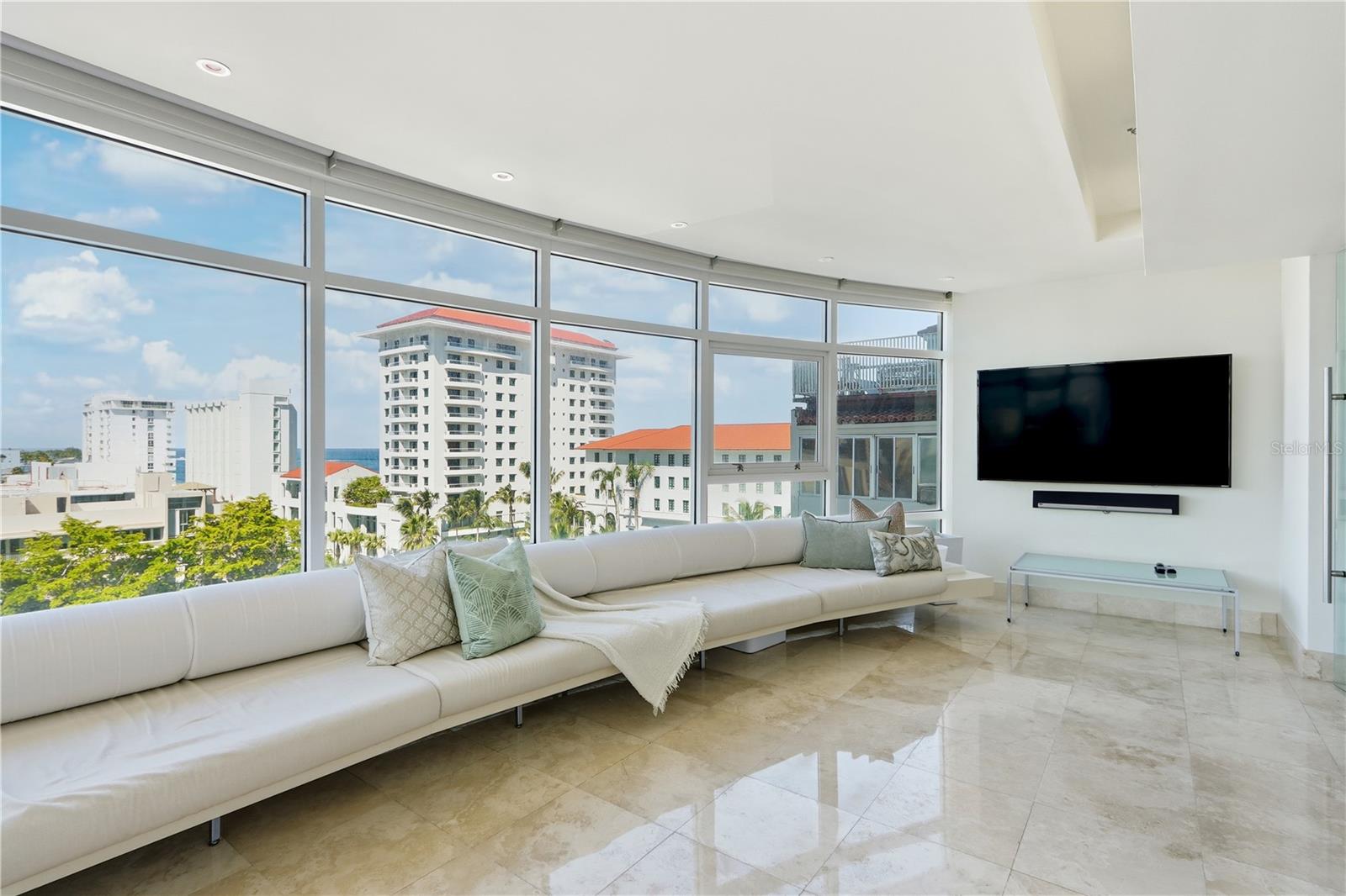 CONDADO - Residential