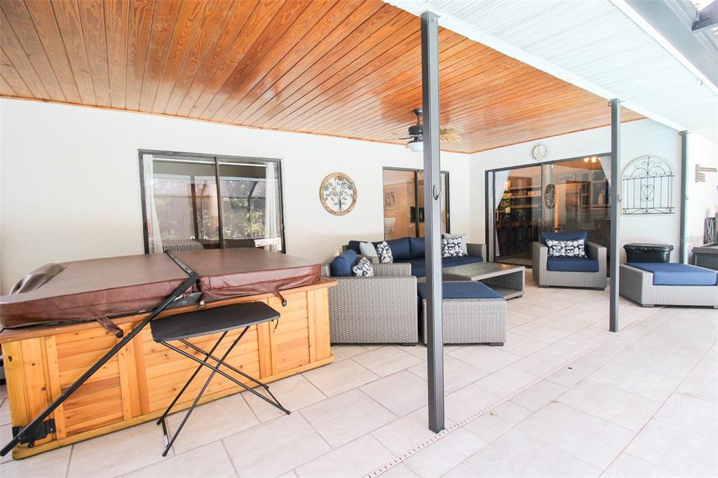 DEER RUN AT PALM VIEW - Residential Lease