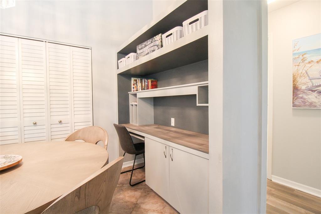 DEER RUN AT PALM VIEW - Residential Lease