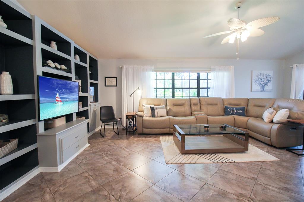 DEER RUN AT PALM VIEW - Residential Lease