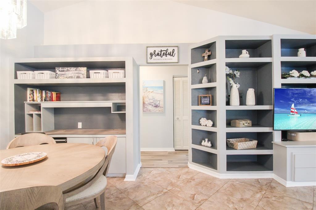 DEER RUN AT PALM VIEW - Residential Lease