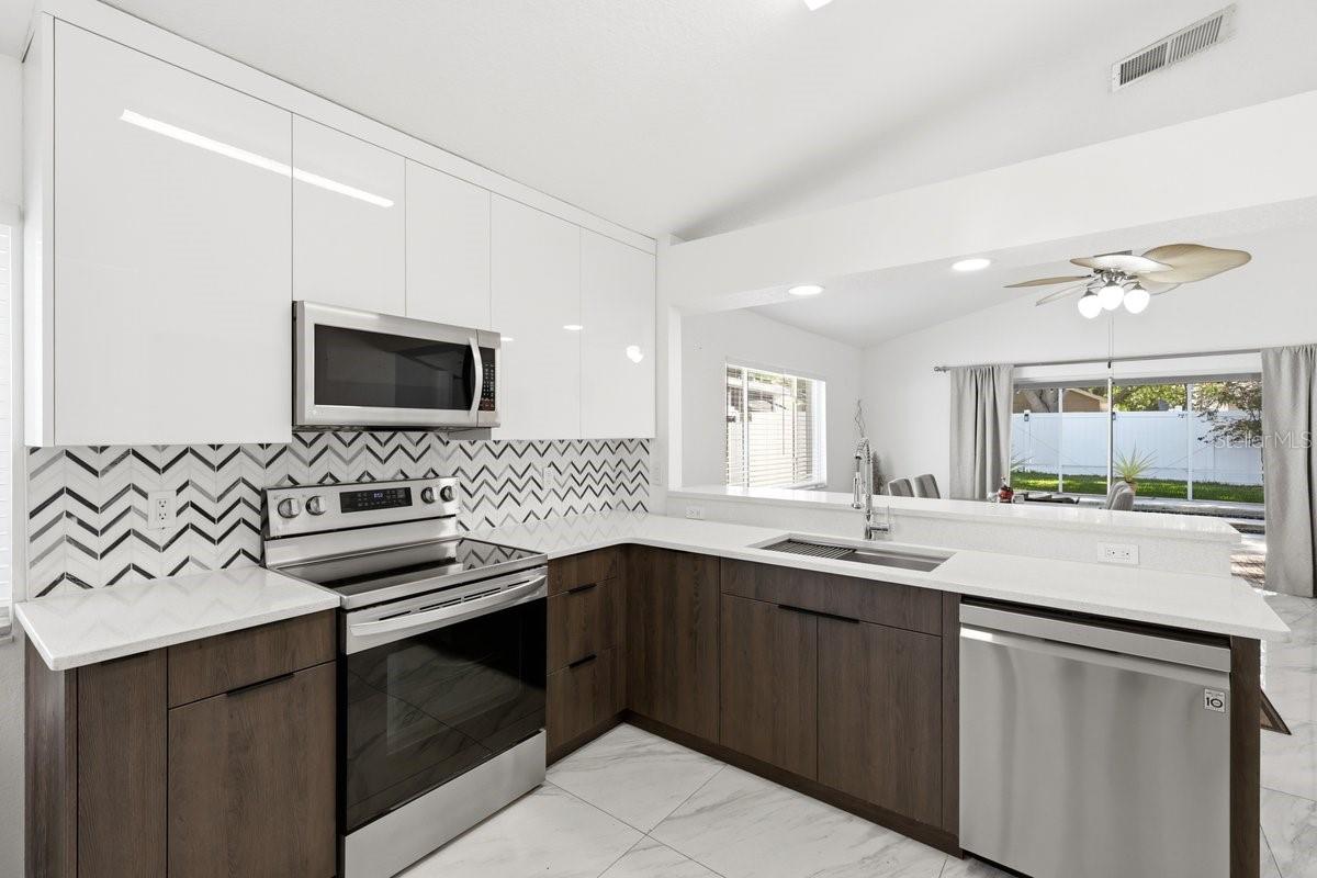 4030 WATERCOVE DRIVE