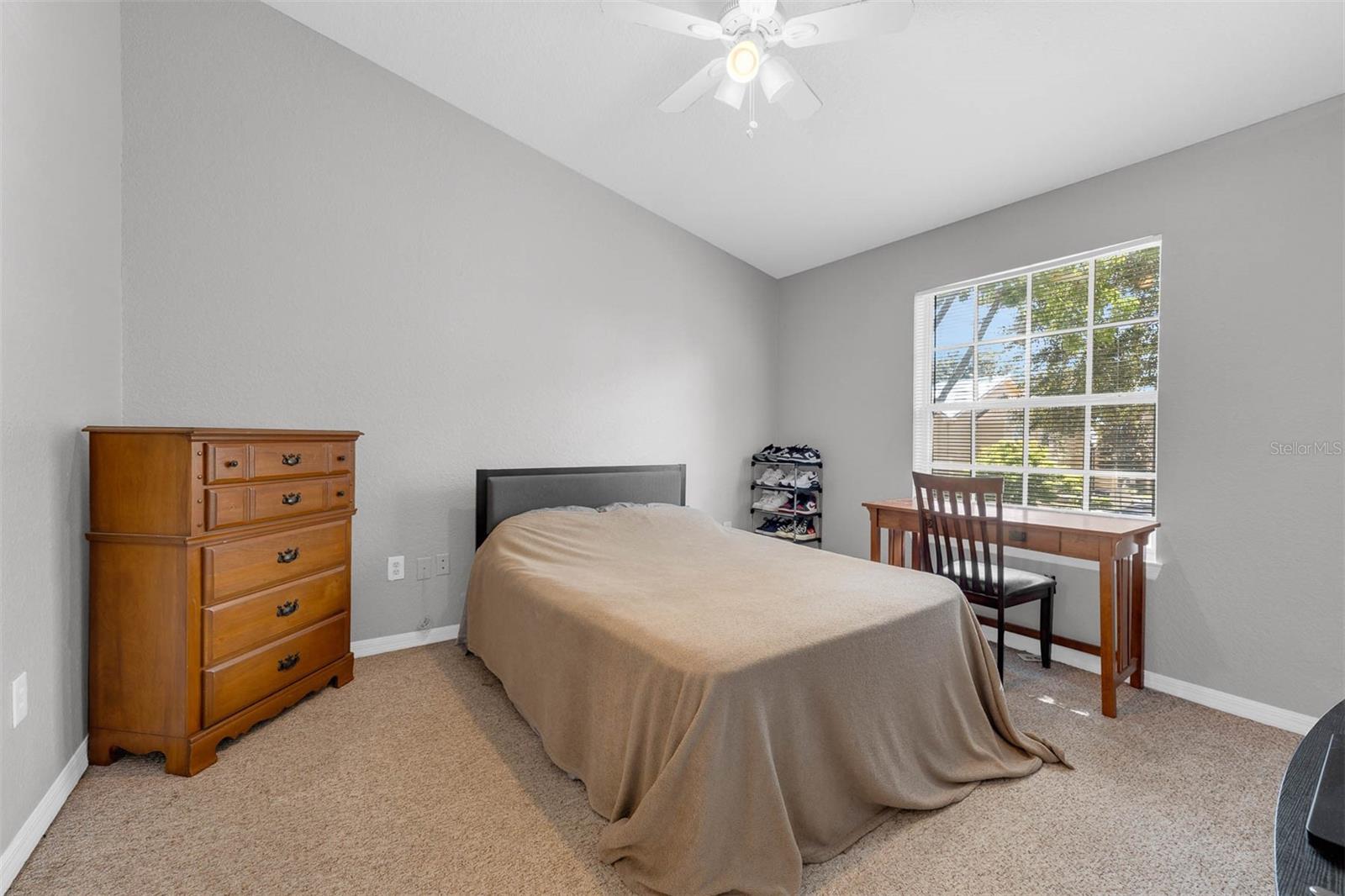 CRESCENT PLACE AT LAKE LOTUS CONDO - Residential