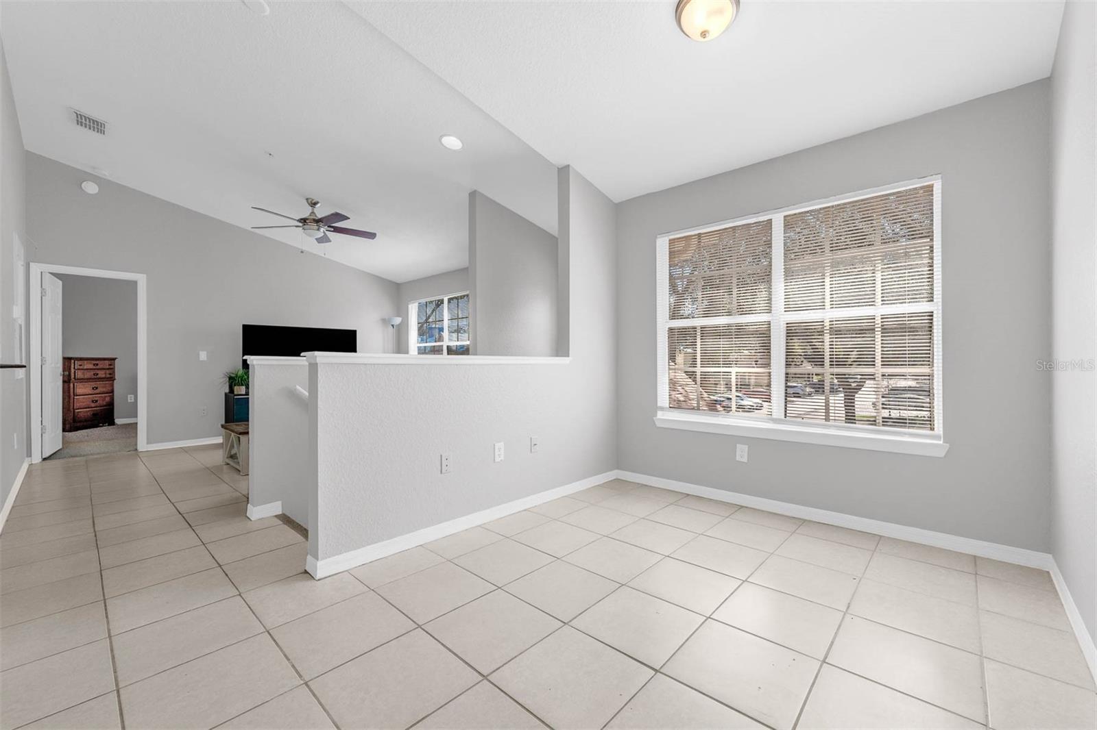 836 GRAND REGENCY POINT 200