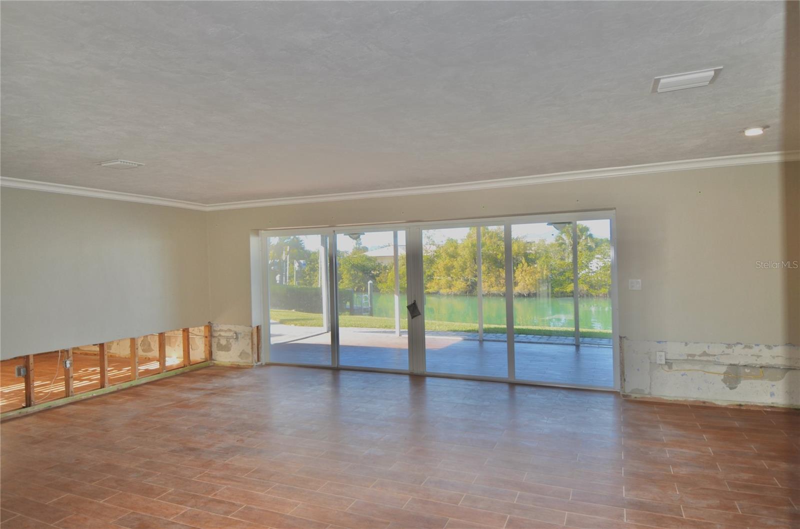 LA GUNA PARK - Residential