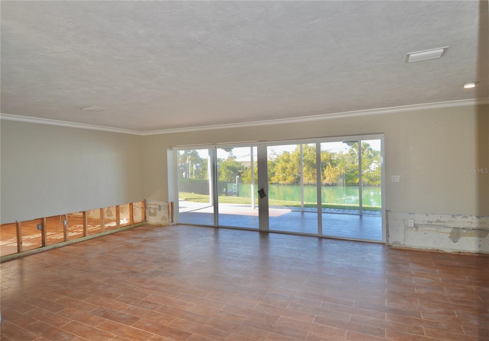 LA GUNA PARK - Residential