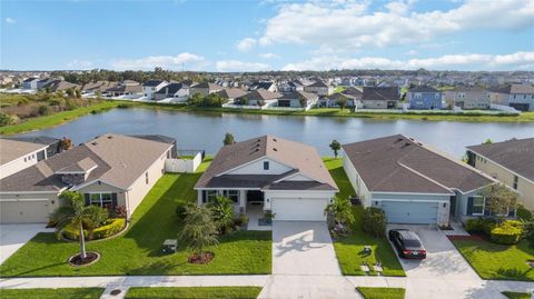 A home in PALMETTO