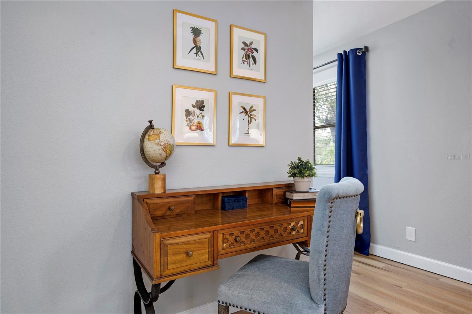 SUNSET - Residential Lease