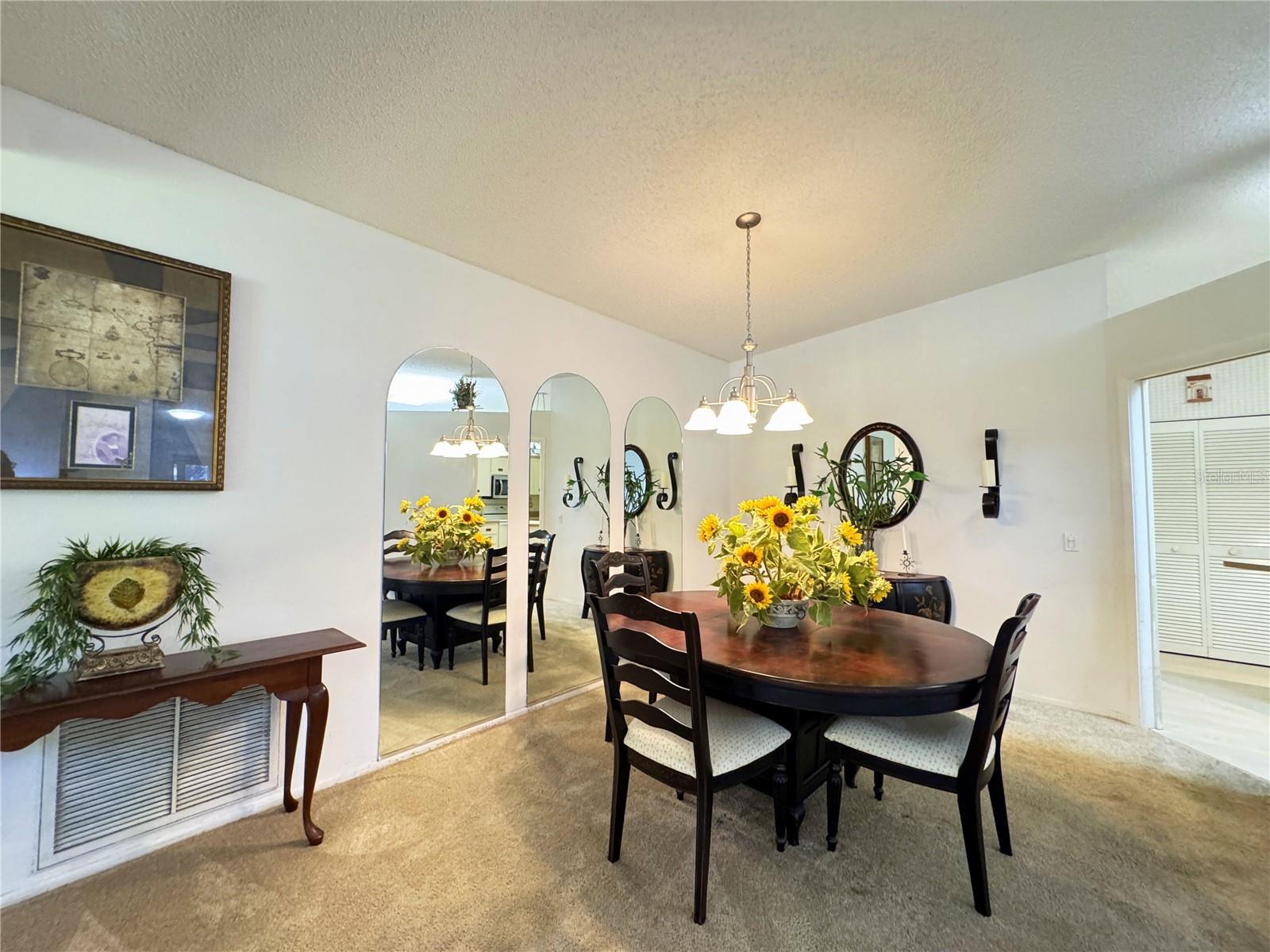 5711 GARDEN LAKES PALM