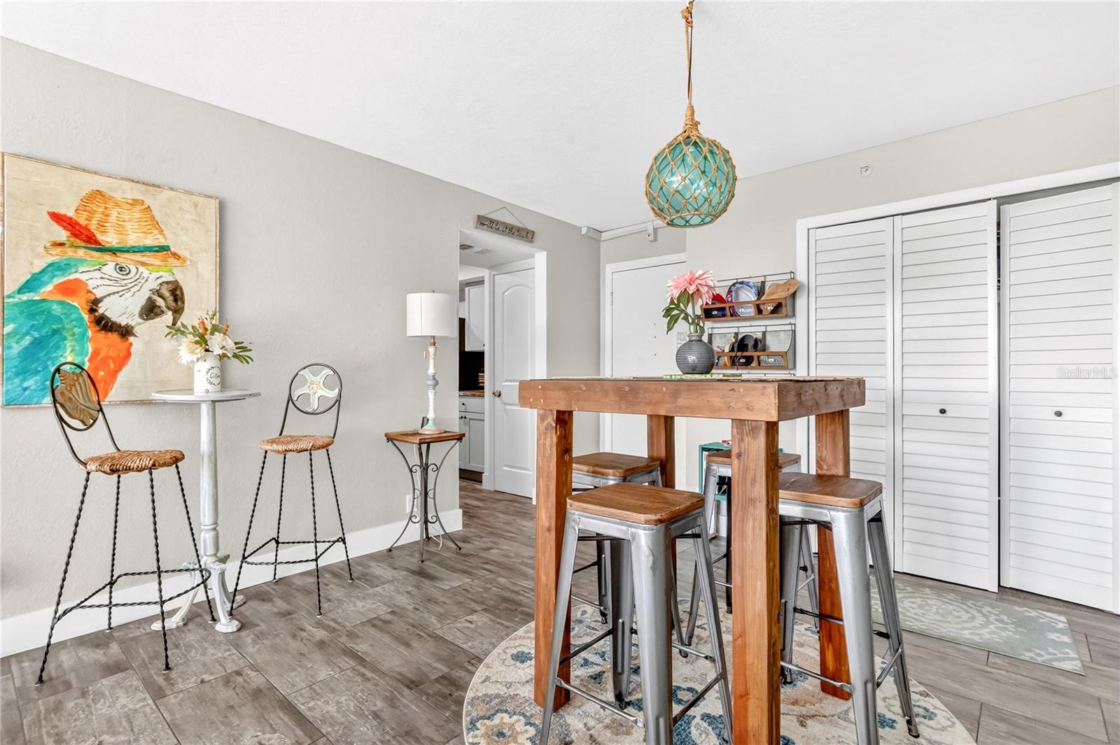 DOLPHIN COVE CLEARWATER - Residential