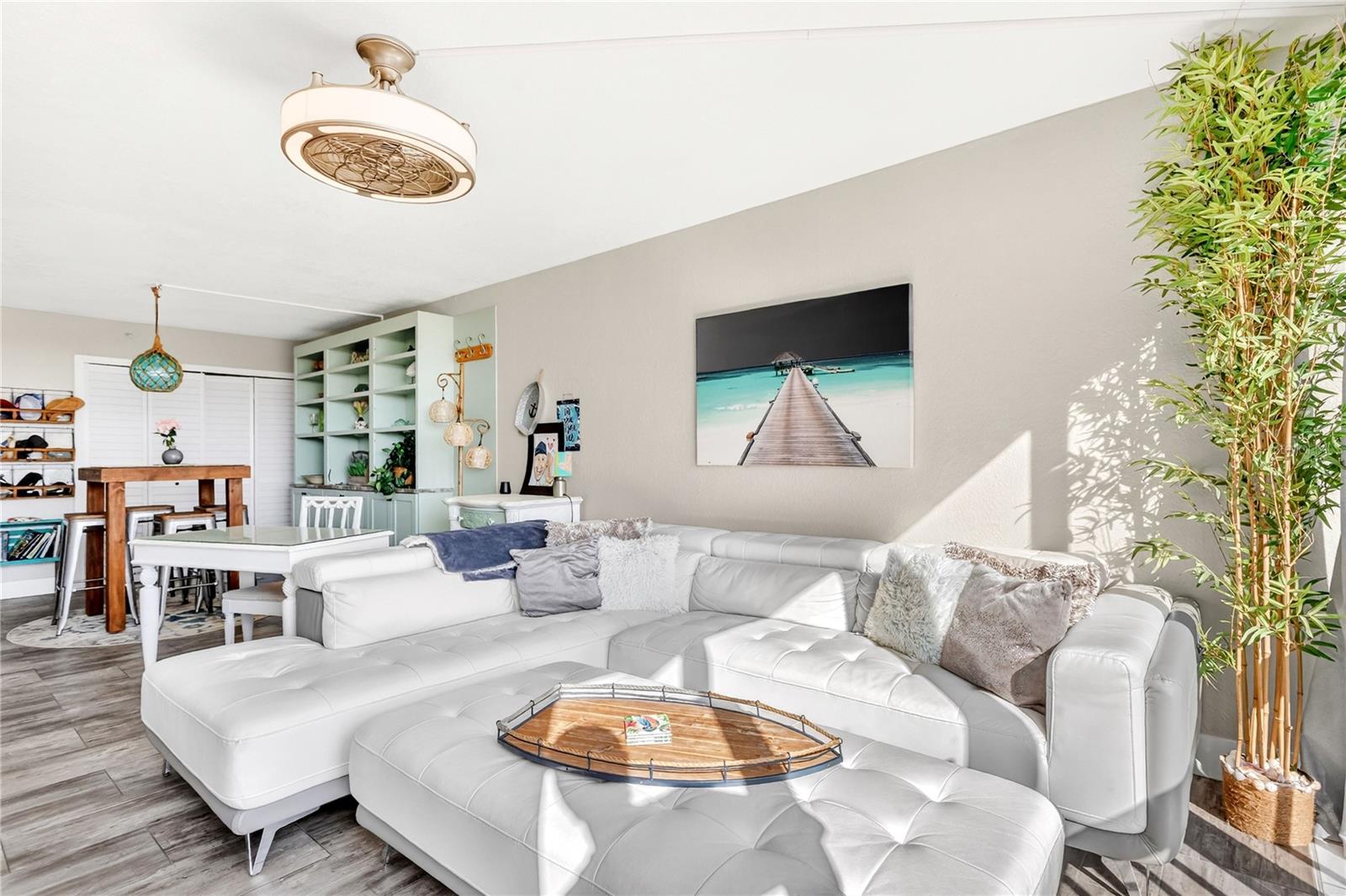 DOLPHIN COVE CLEARWATER - Residential