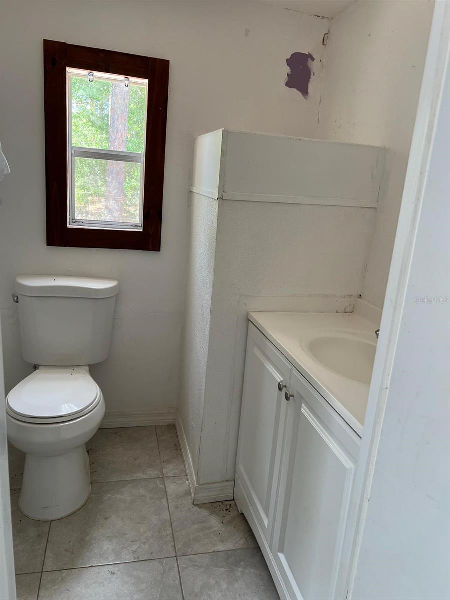 LEVY SALES CORP SUB - Residential