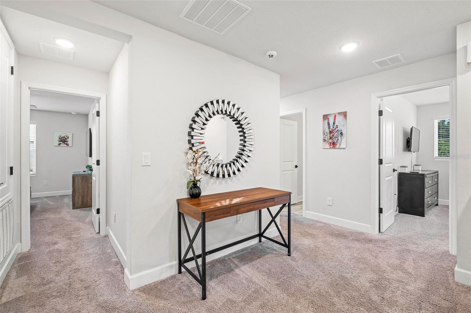 SEASONS/RIVER CHASE - Residential