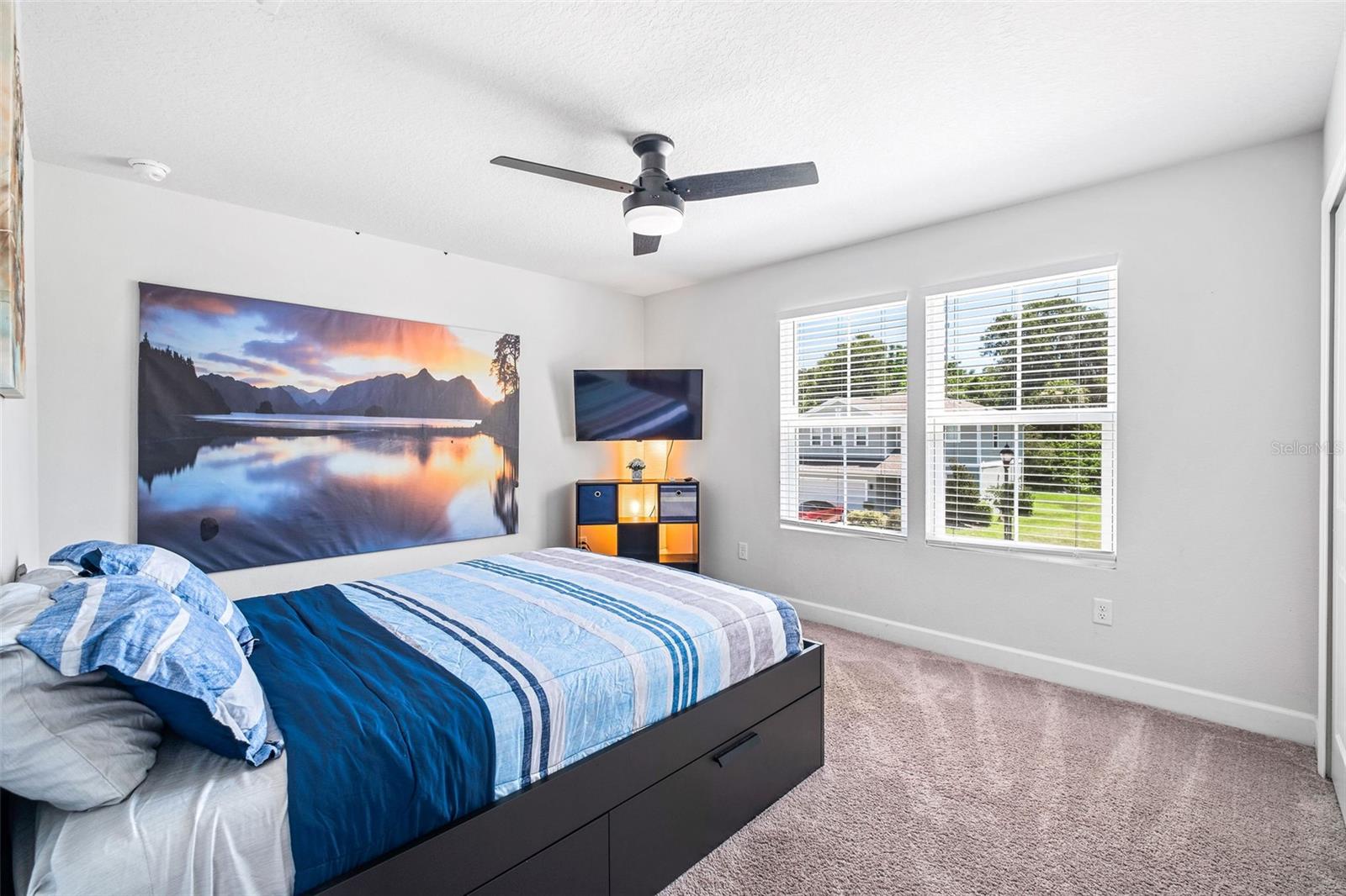 SEASONS/RIVER CHASE - Residential