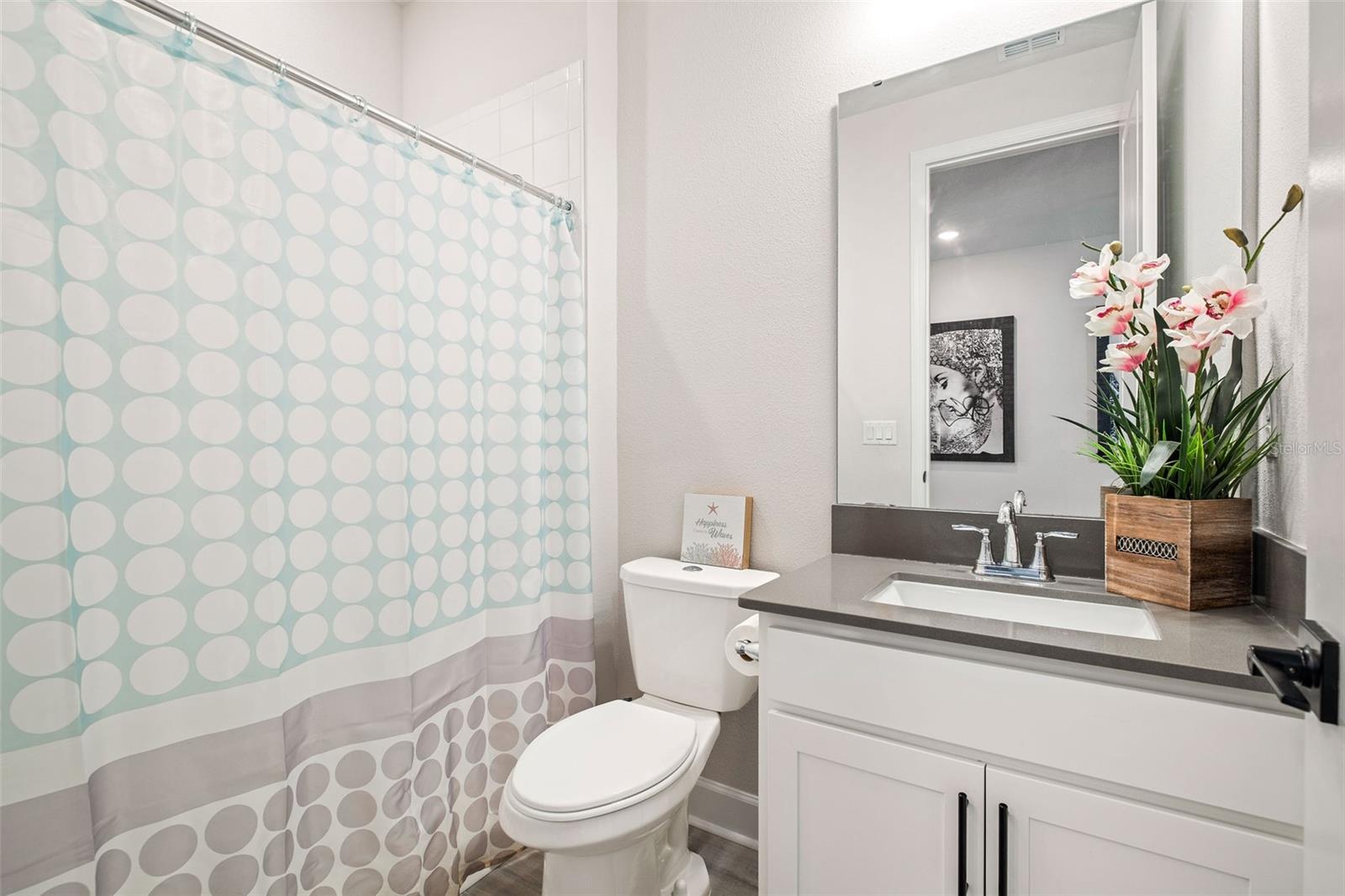 SEASONS/RIVER CHASE - Residential