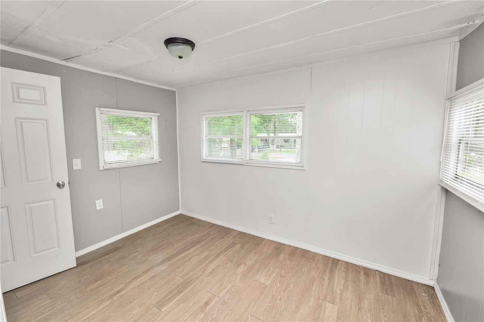 EDGEWOOD PARK SUB - Residential