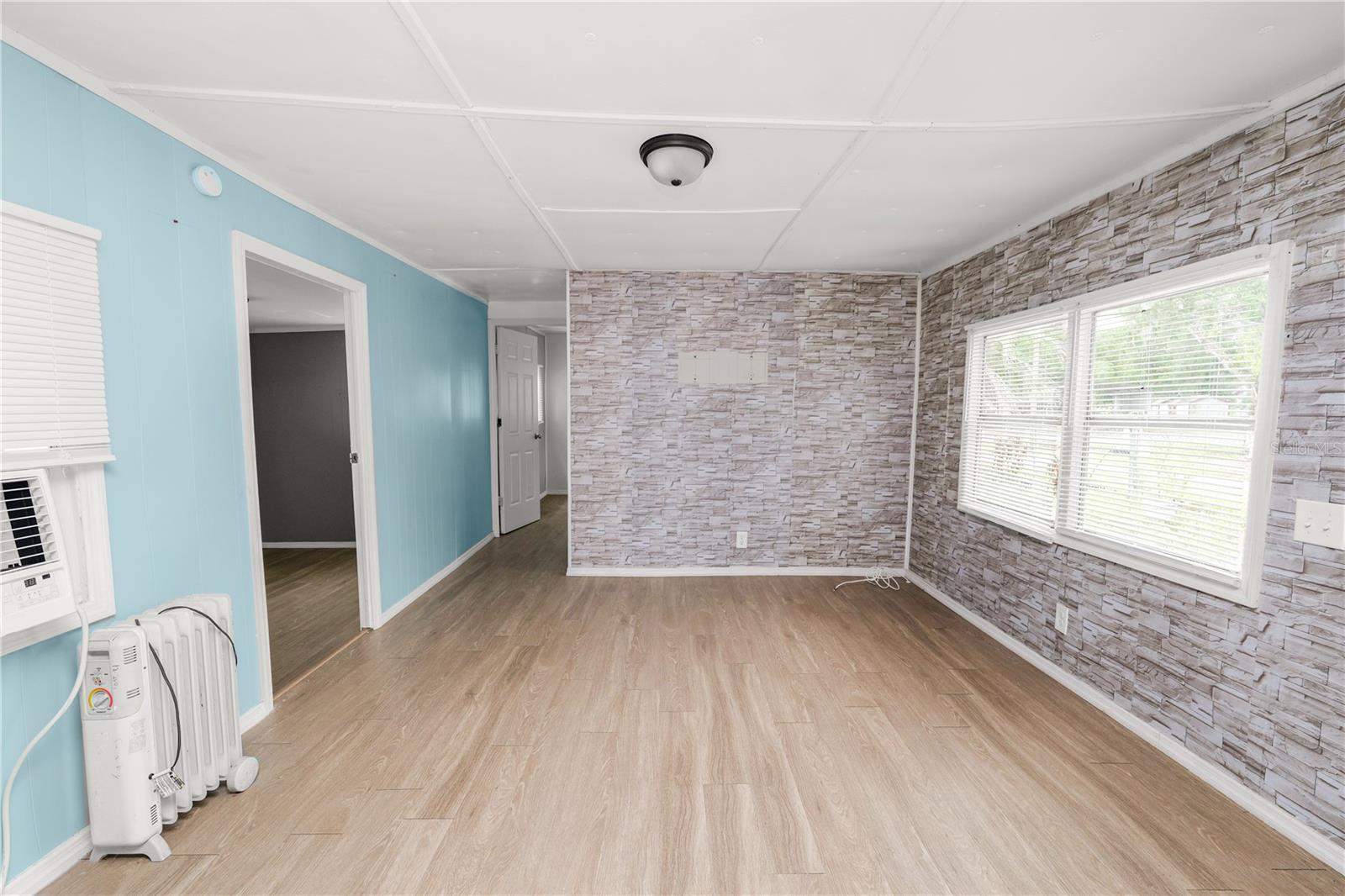 EDGEWOOD PARK SUB - Residential