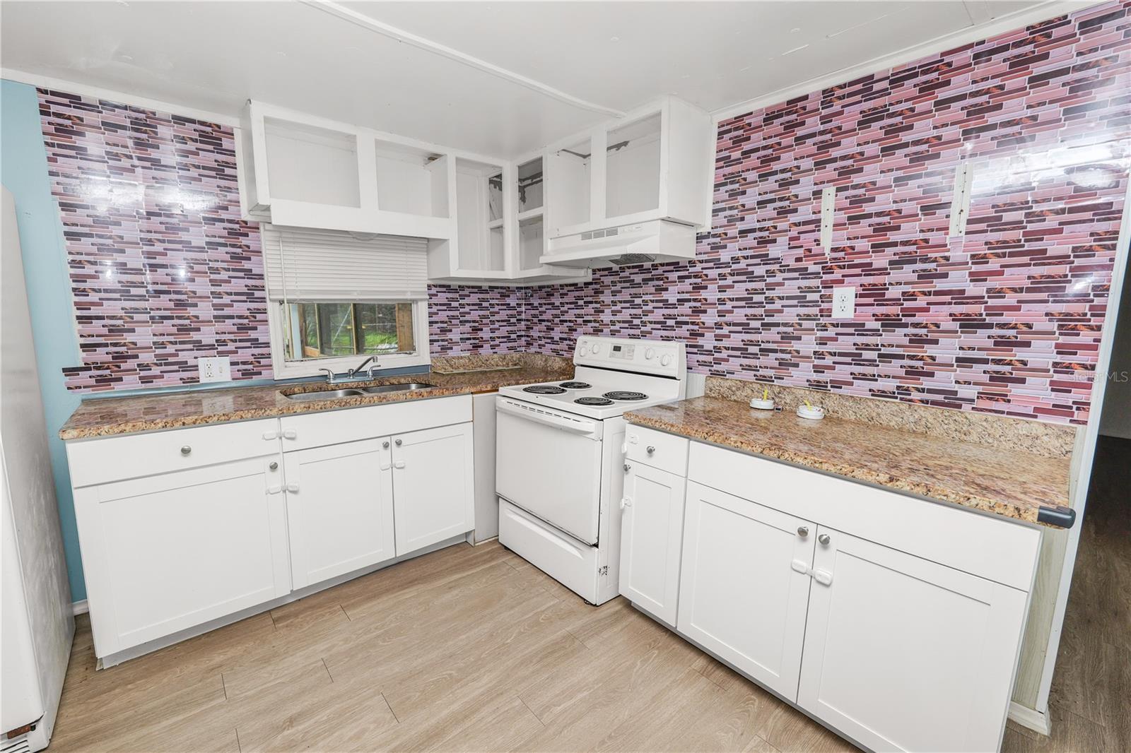 EDGEWOOD PARK SUB - Residential