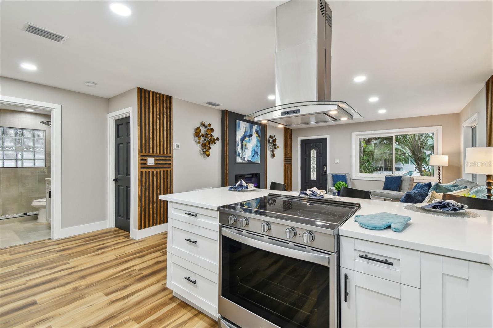 TILTON COURT - Residential