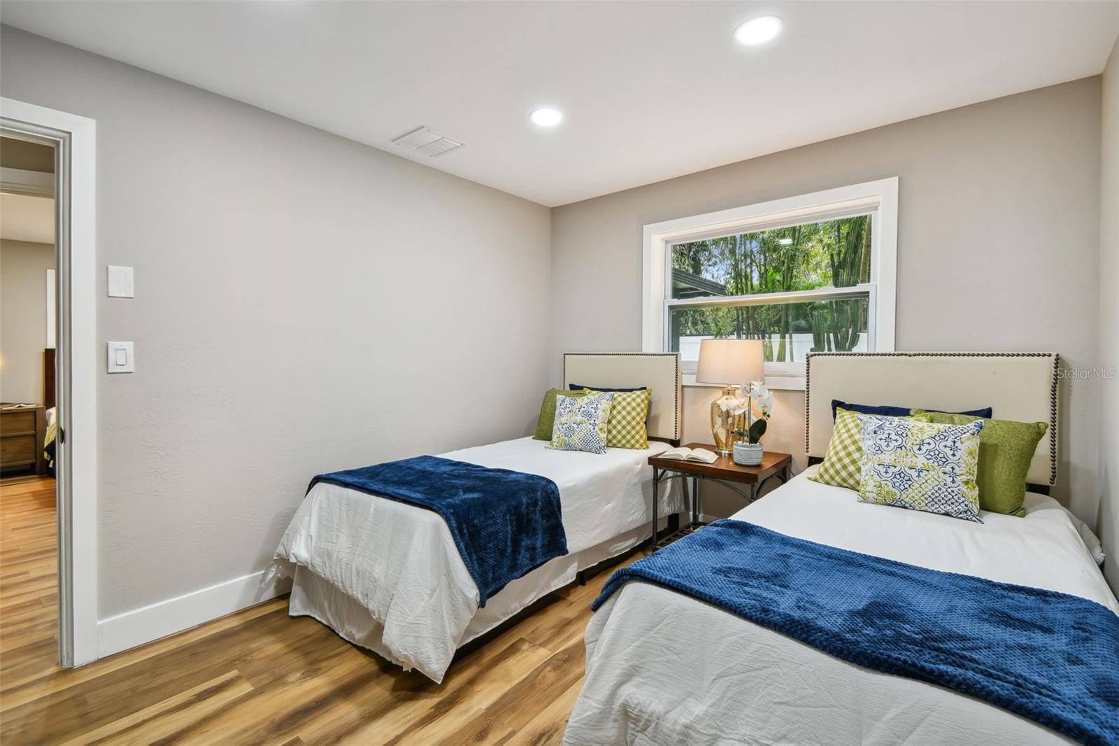 TILTON COURT - Residential