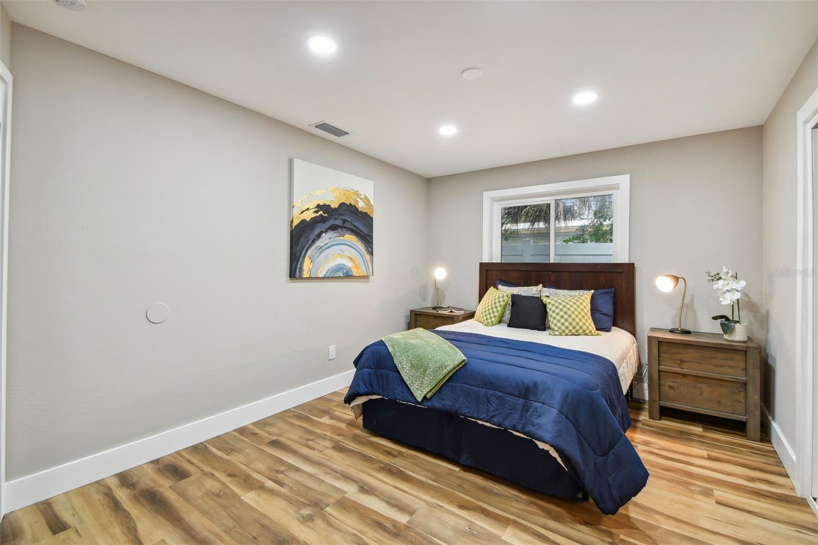 TILTON COURT - Residential